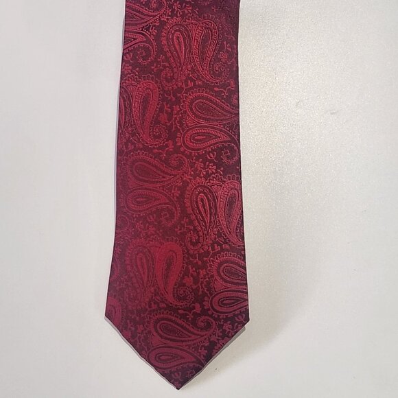 Tie - Picture 1 of 2
